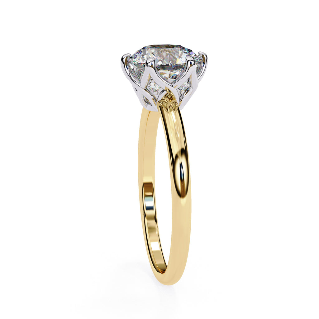 Elegant Central Stone Diamond Ring with Side Accents