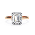 Elegant Central Stone Diamond Ring with Side Accents