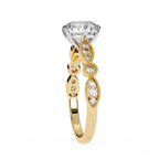 Elegant Central Stone Diamond Ring with Radiant Side Accents