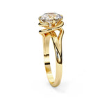 Elegant Central Stone Solitaire Ring