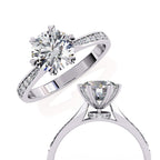 Elegant Central Stone Diamond Ring with Radiant Side Accents