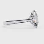 Elegant Central Stone Solitaire Ring