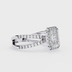 Elegant Central Stone Diamond Ring with Radiant Side Accents