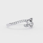 Elegant Central Stone Diamond Ring with Side Stone Accents