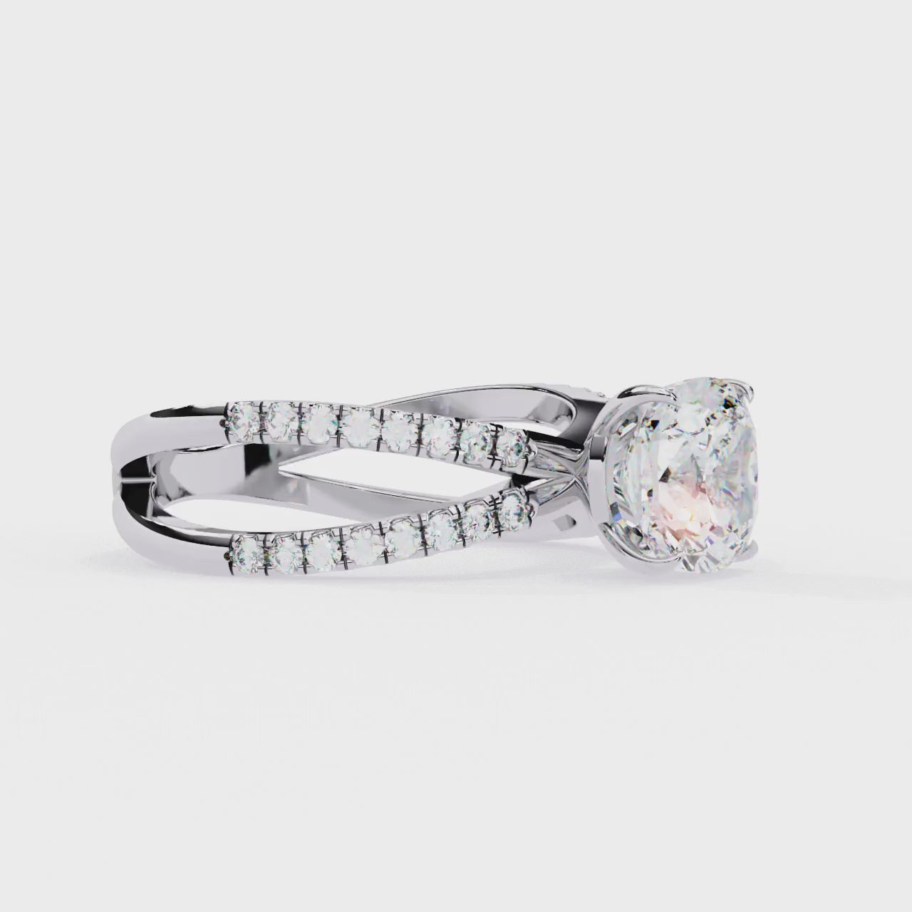 Elegant Central Stone Diamond Ring with Radiant Side Accents