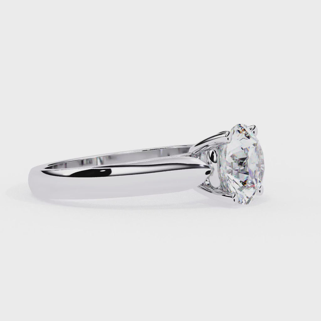 Elegant Solitaire Central Stone Diamond Ring