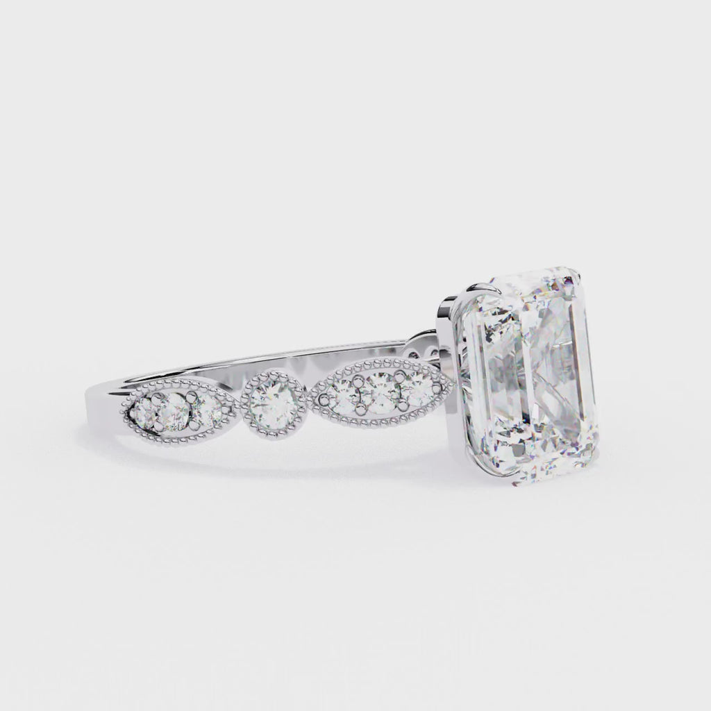 Elegant Central Stone Diamond Ring with Side Accents