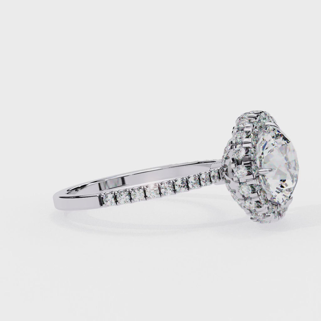 Elegant Diamond Central Stone Brilliance Ring