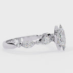 Elegant Central Stone Diamond Ring with Radiant Side Accents