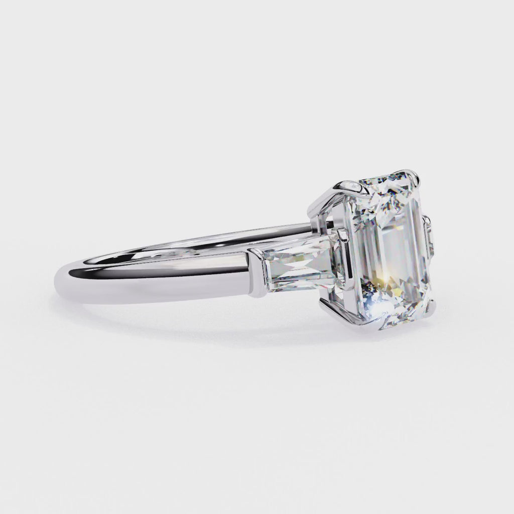 Exquisite Multi-Stone Central Brilliance Ring