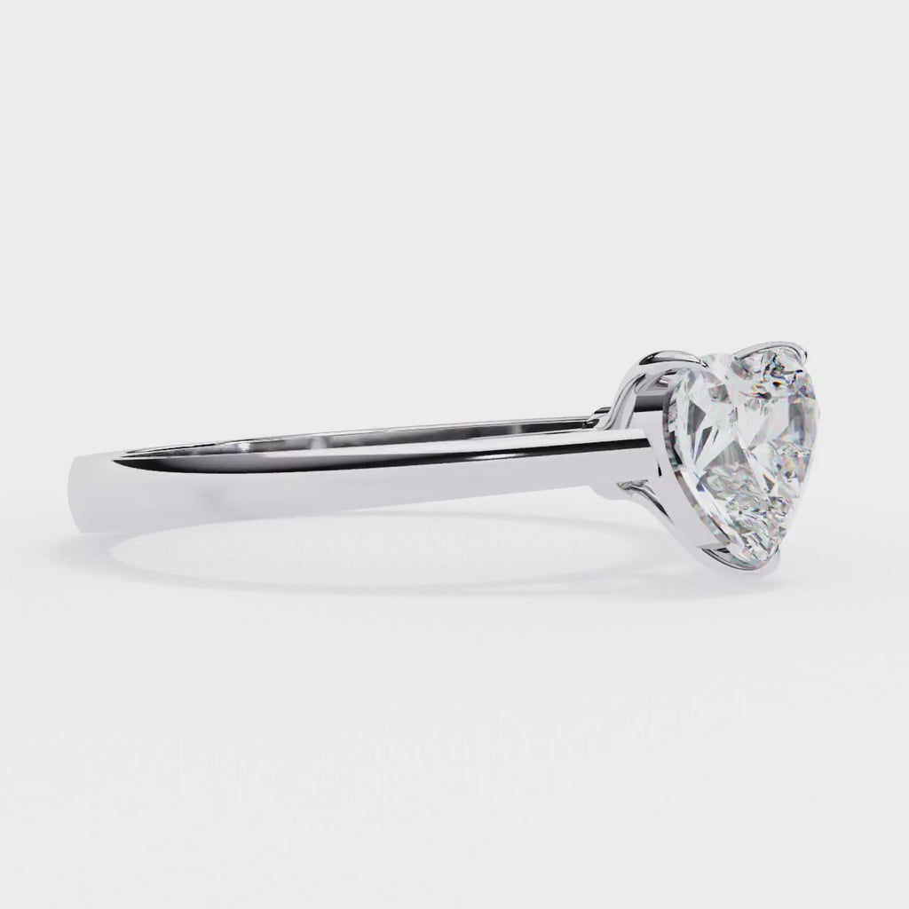 Elegant Solitaire Central Stone Diamond Ring