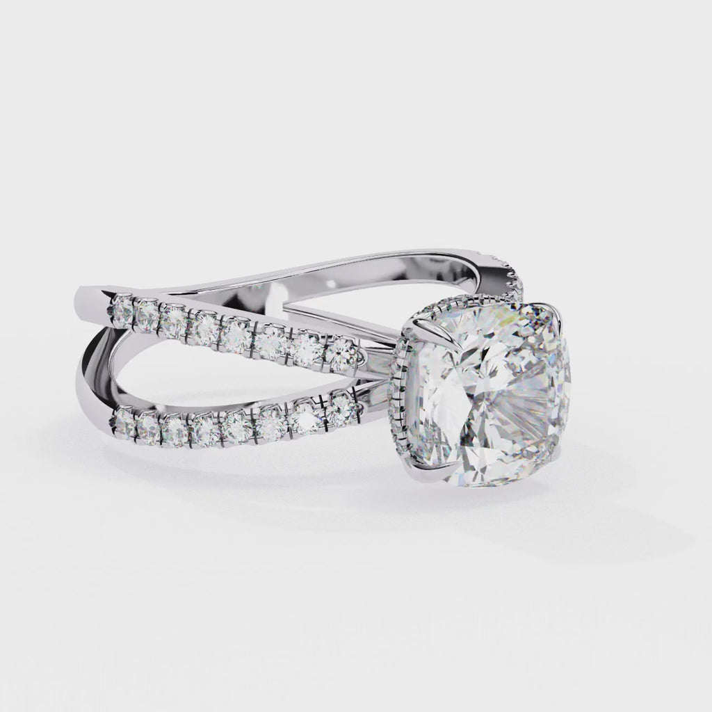 Elegant Central Stone Diamond Ring with Radiant Side Stones
