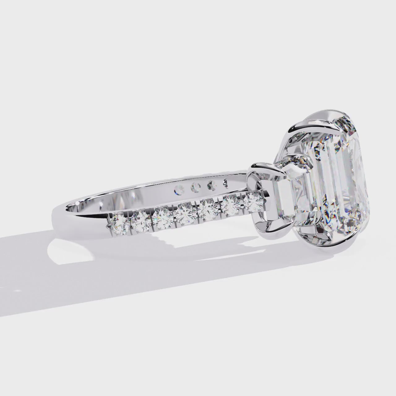 Elegant Central Stone Brilliance Diamond Ring