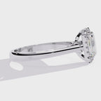Elegant Central Stone Diamond Ring with Side Accents